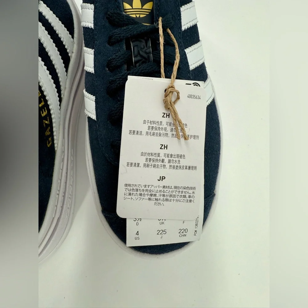 Adidas Gazelle Dark Blue and White Shoes - Picture 3 of 10